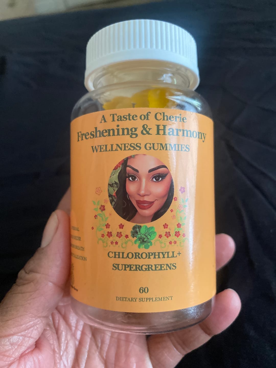 Customer photo review of Refreshing & Harmony Chlorophyll Gummies (Mango Flavor)