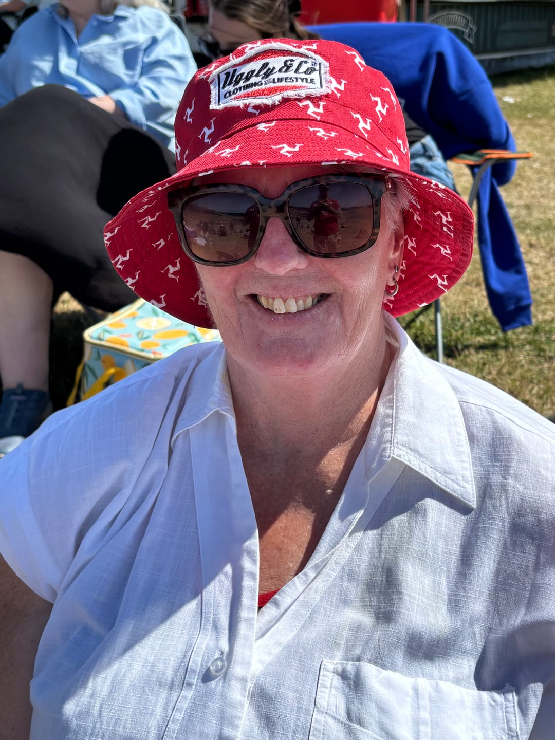 Customer photo review of Isle of Man Flag Diamond Bucket Hat