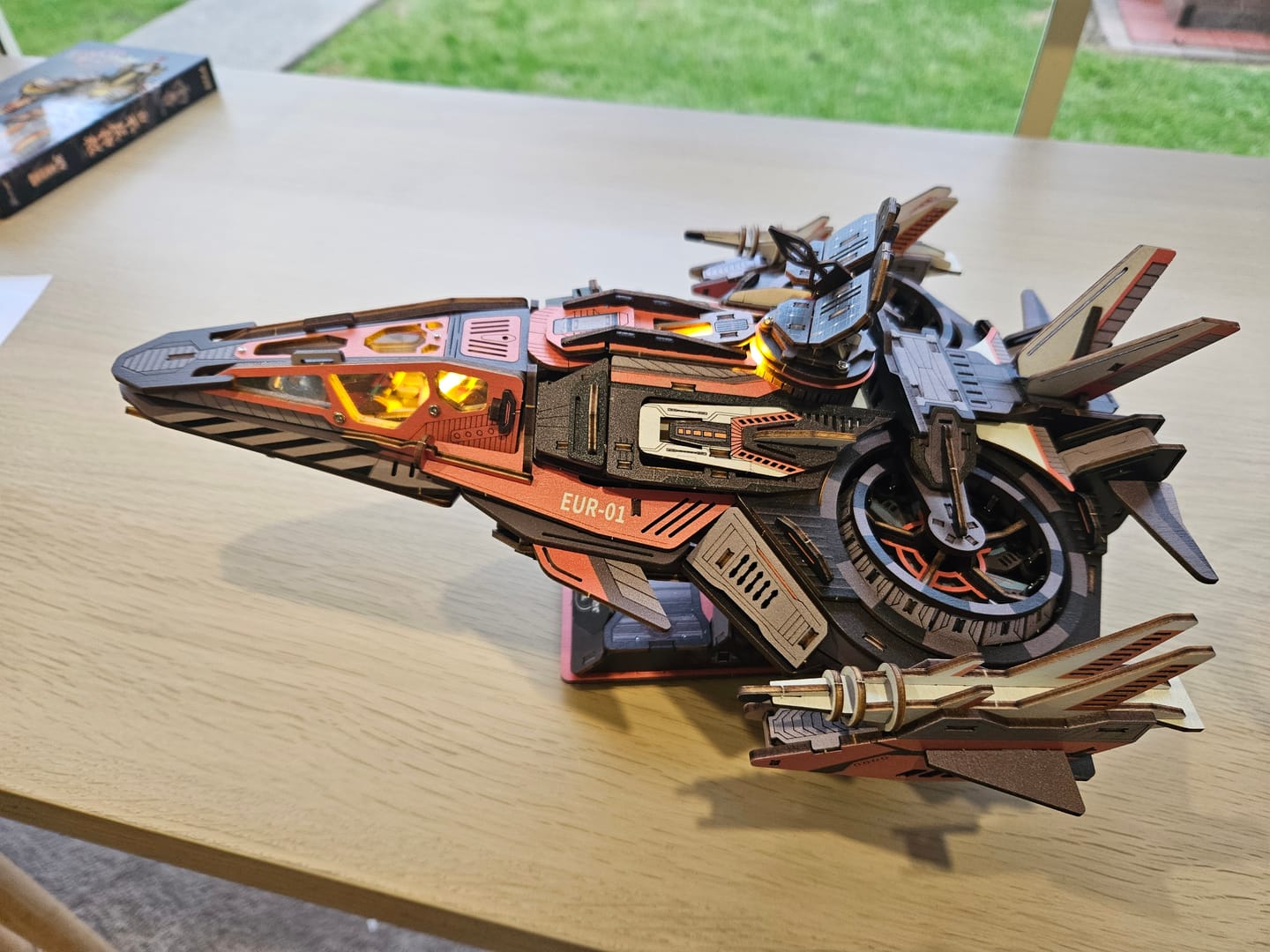Customer photo review of Wewowood Explorer01 Starship 3D Wooden Puzzle
