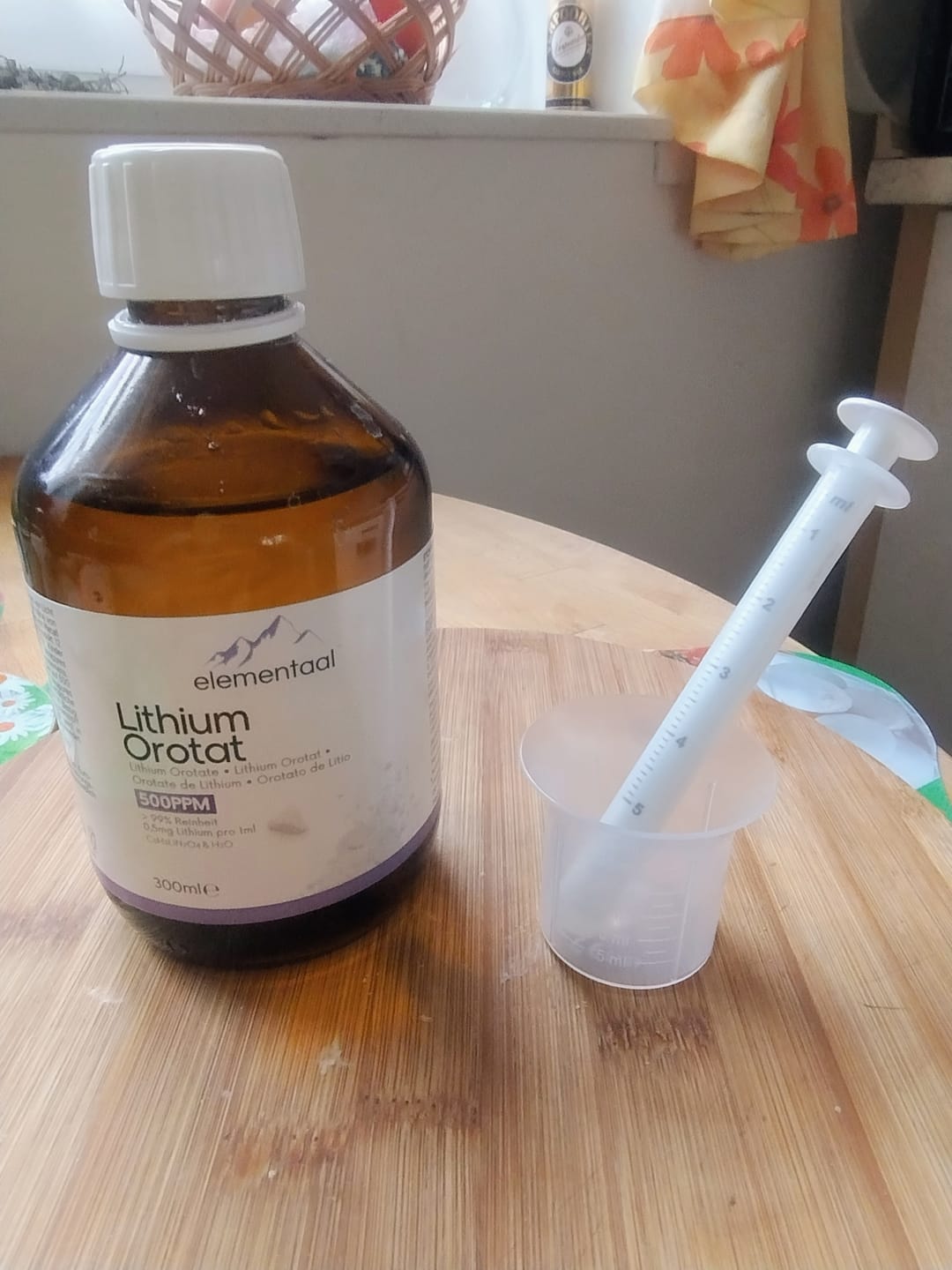 Customer photo review of Elementaal® Lithium Orotat | inkl. Dosierspritze, Messbecher & Pipette