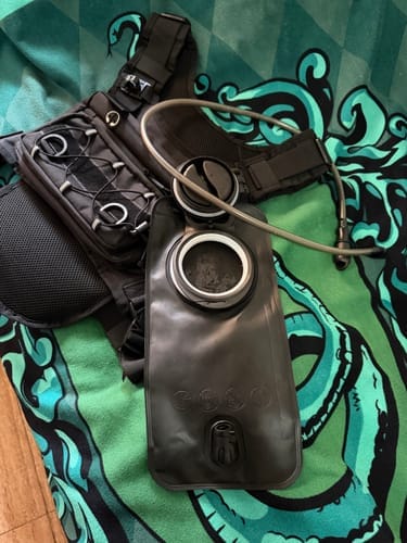 Customer photo review of HydraRunner™ Vest