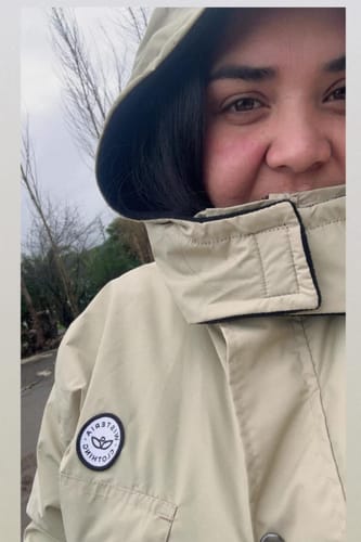 Customer photo review of Chaqueta Impermeable
