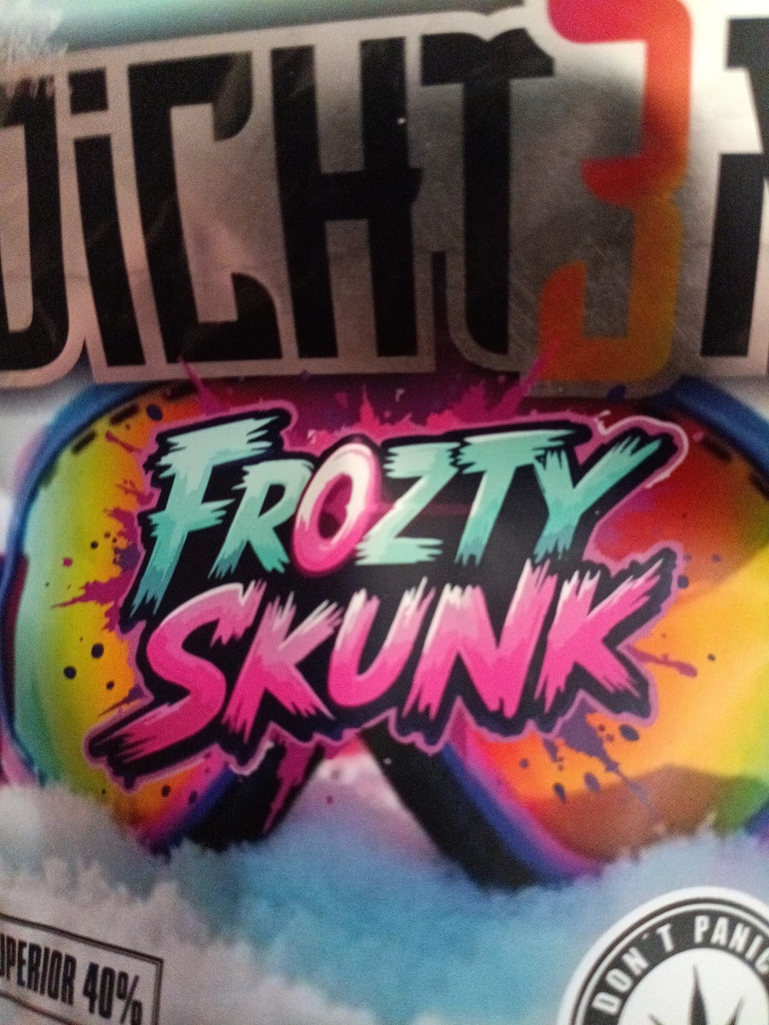 Customer photo review of DICHT3R - 40% Superior Blüten - Frozty Skunk