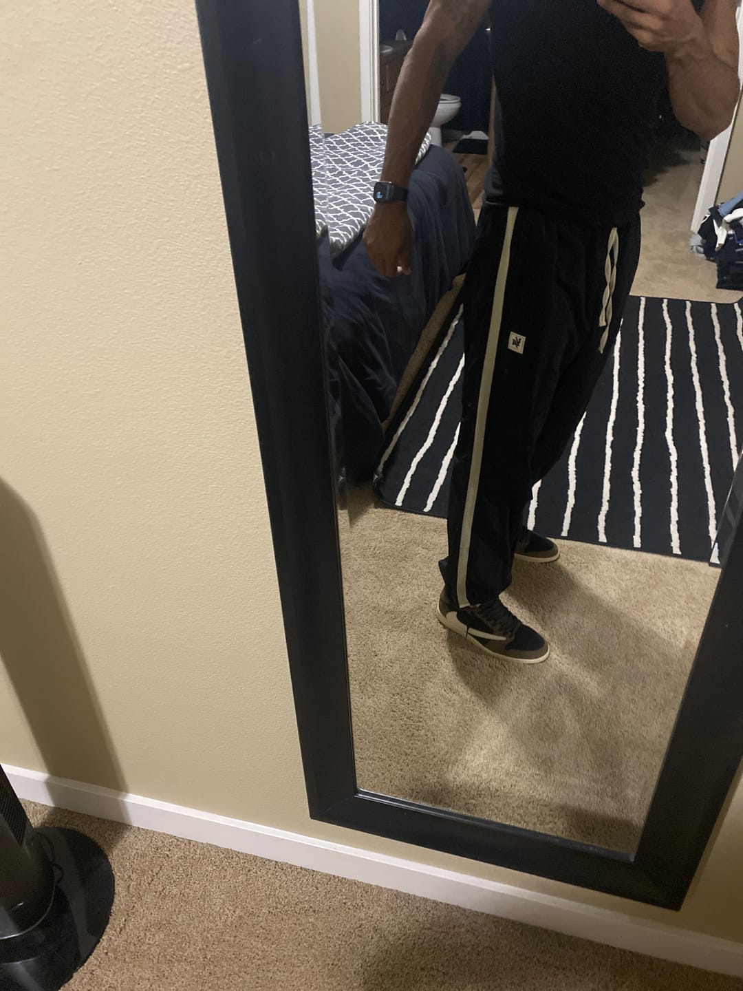 Customer photo review of 2064 - Sideline Joggers