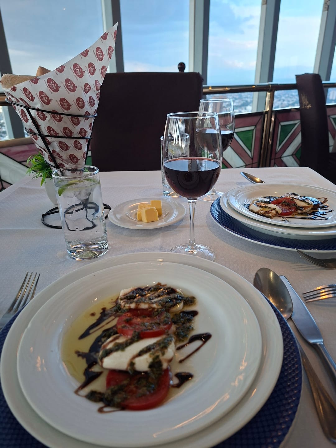 Customer photo review of Menú Golden