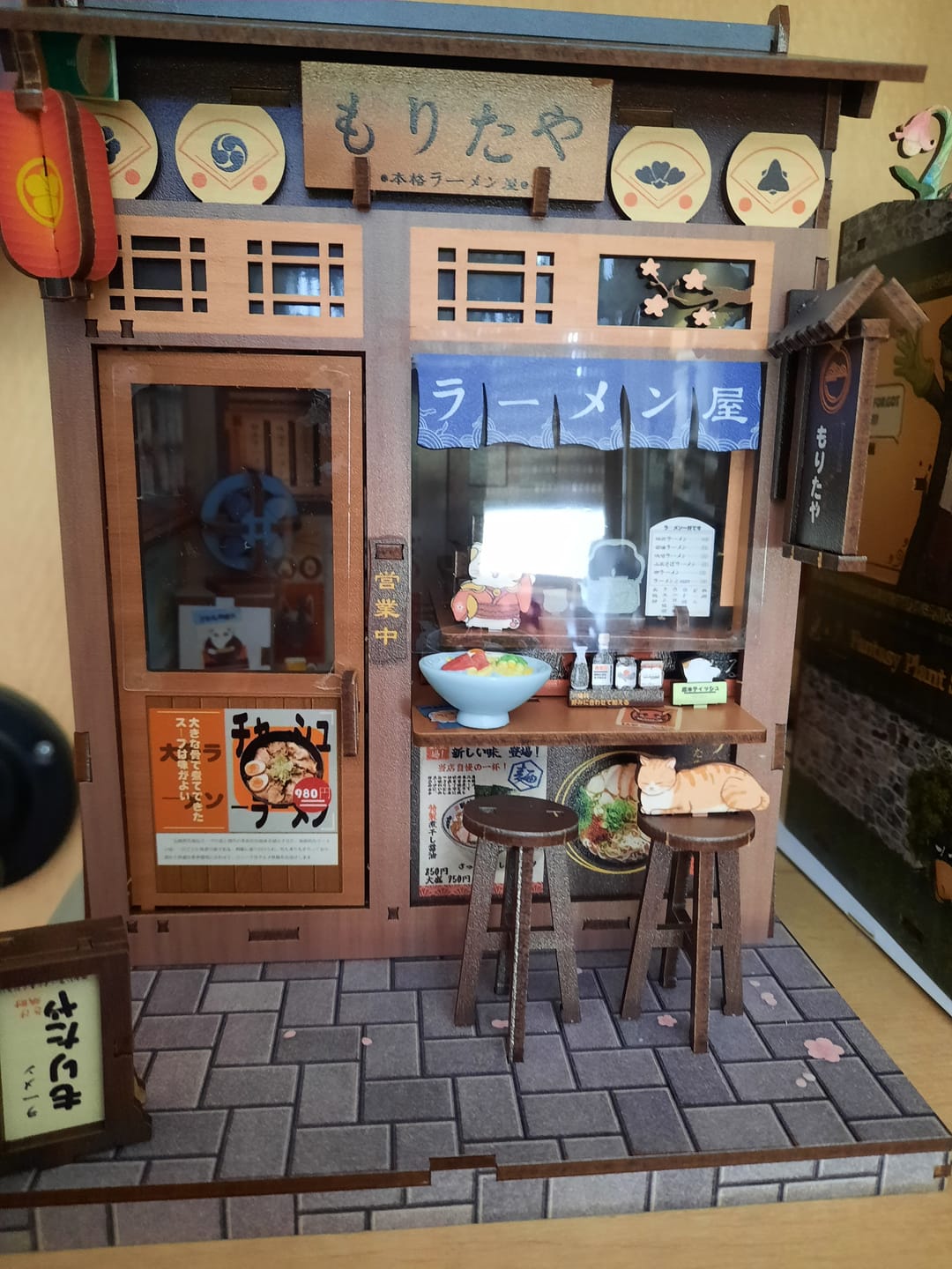 Customer photo review of DIY Book Nook Kit - Ramen Restaurant