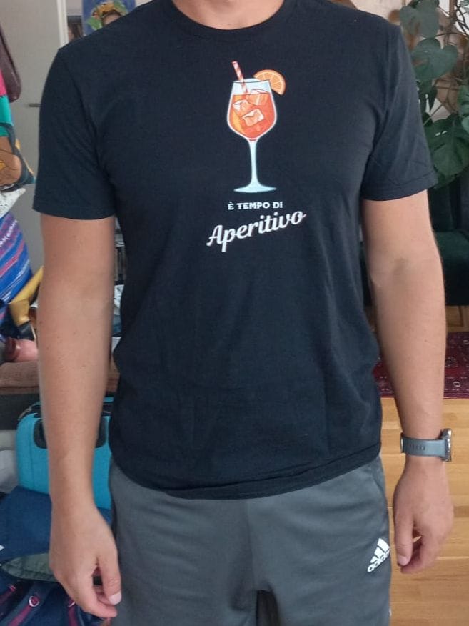 Customer photo review of Tempo di Aperitivo - T-Shirt