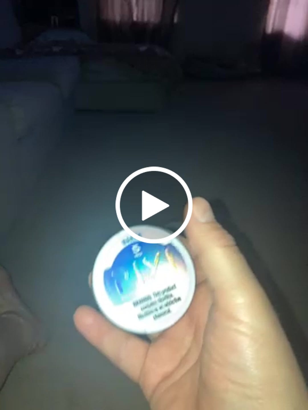 Customer video review of PIXI Nicotine Pouches