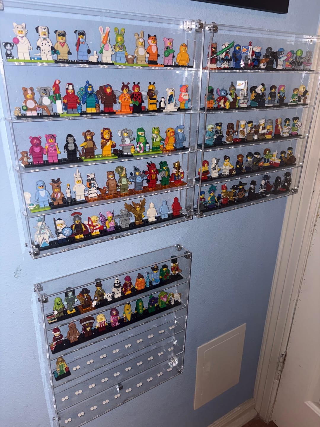 Customer photo review of Wall Mounted Display Case for LEGO® 50 minifigures