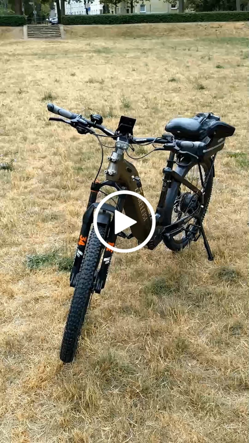Customer video review of Lankeleisi MG600 Lite 250W 27.5" Electric Trekking Bike 720Wh SUV E-bike with Switchable Sensor 36V 20Ah Battery