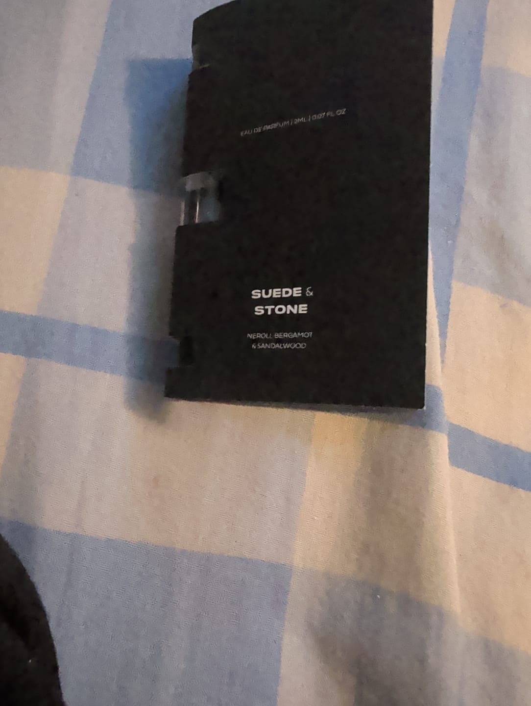 Customer photo review of Suede & Stone | Eau de Parfum | 2ml