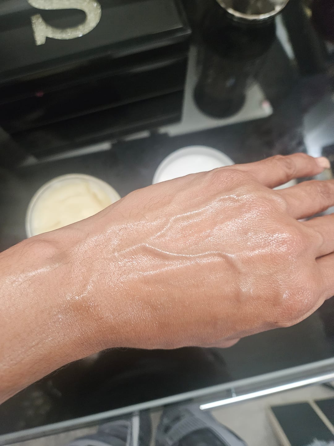 Customer photo review of (NEW) BODY GLAZE: FALLING FOR YOU (Premium Fragrance)