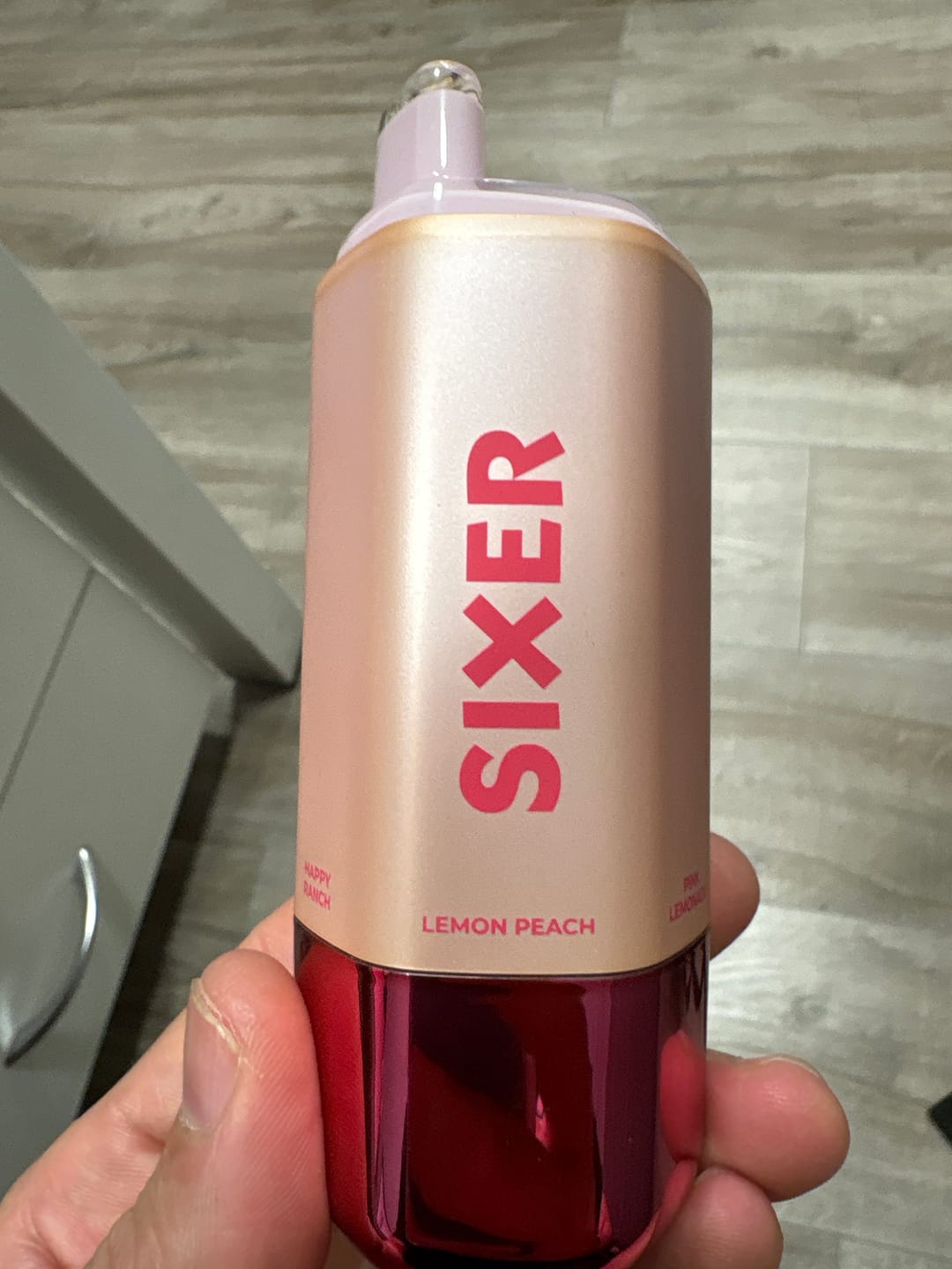 Customer photo review of VAPSOLO SIXER 180k | 6 sabores en 1