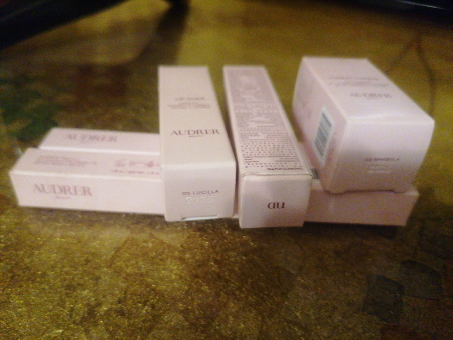 Customer photo review of Lip Over