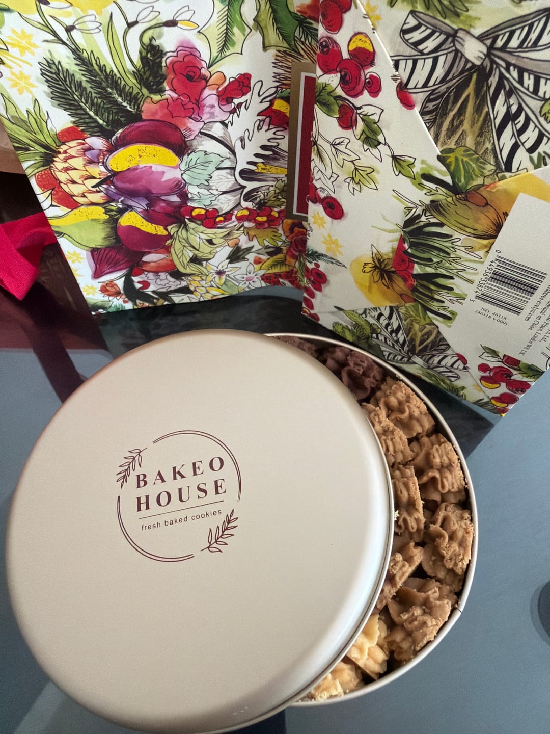 Customer photo review of Signature Mix Butter Cookies