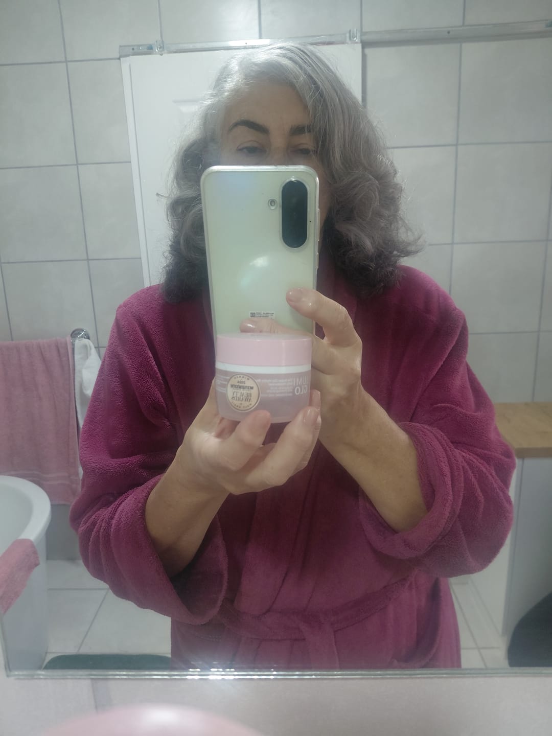 Customer photo review of The Super Glo Hydro Boost Jelly Moisturiser