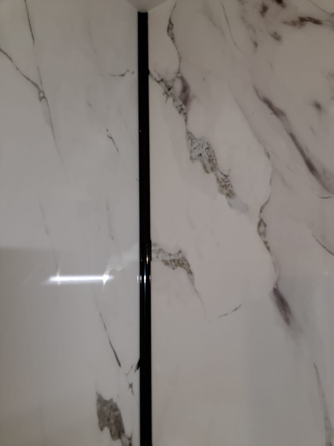Customer photo review of 10mm Black Internal Corner Trim