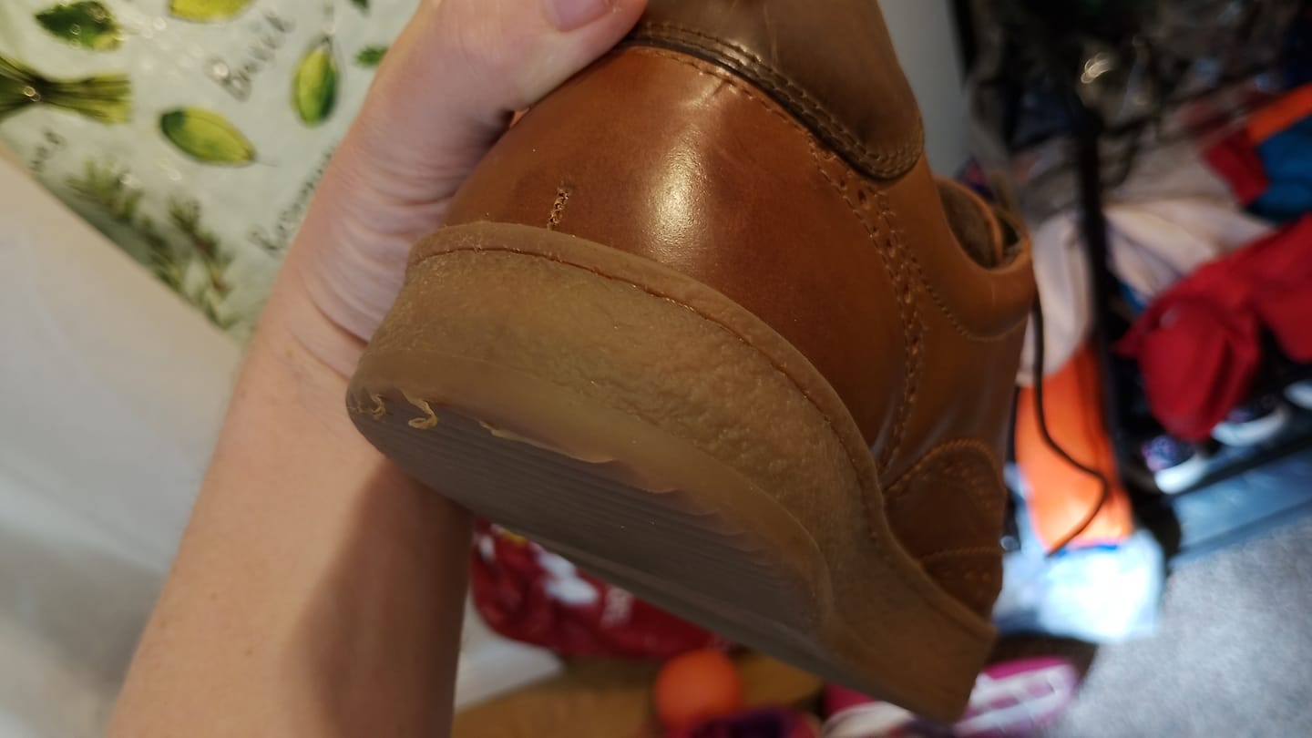 Customer photo review of Christo Pull-Up Sneakers Tan