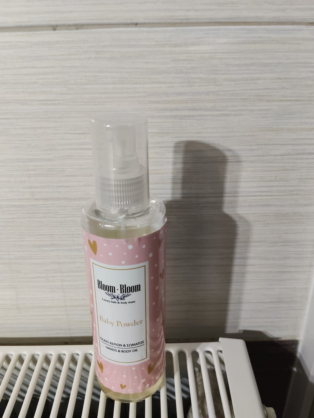 Customer photo review of Ξηρό Λάδι Σώματος Baby Powder με Έλαιο Αργκάν, Μακαντάμια & Αμυγδάλου | 200ml