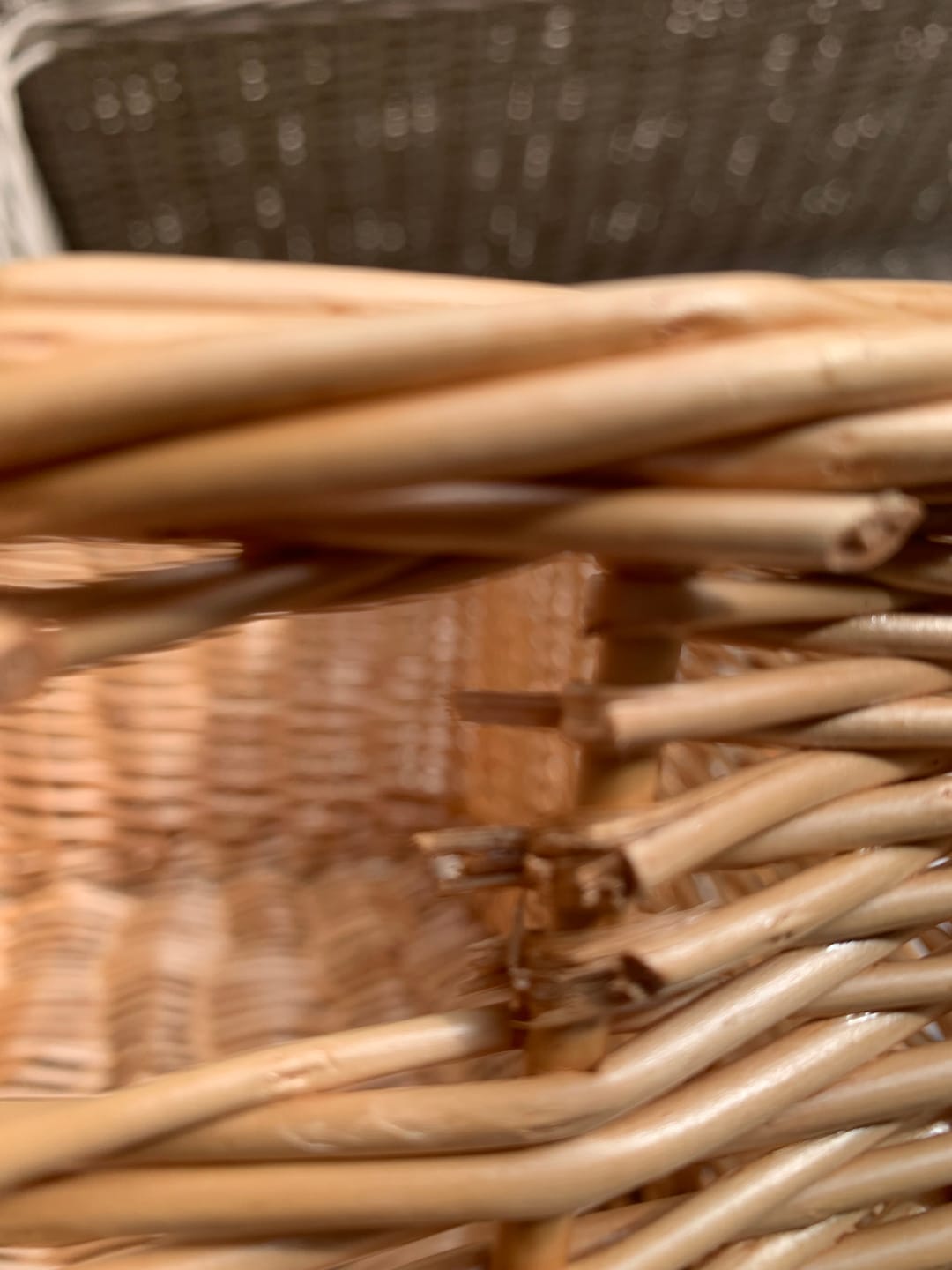 Customer photo review of CHIBA - Banc avec rangements en bois et velours beige