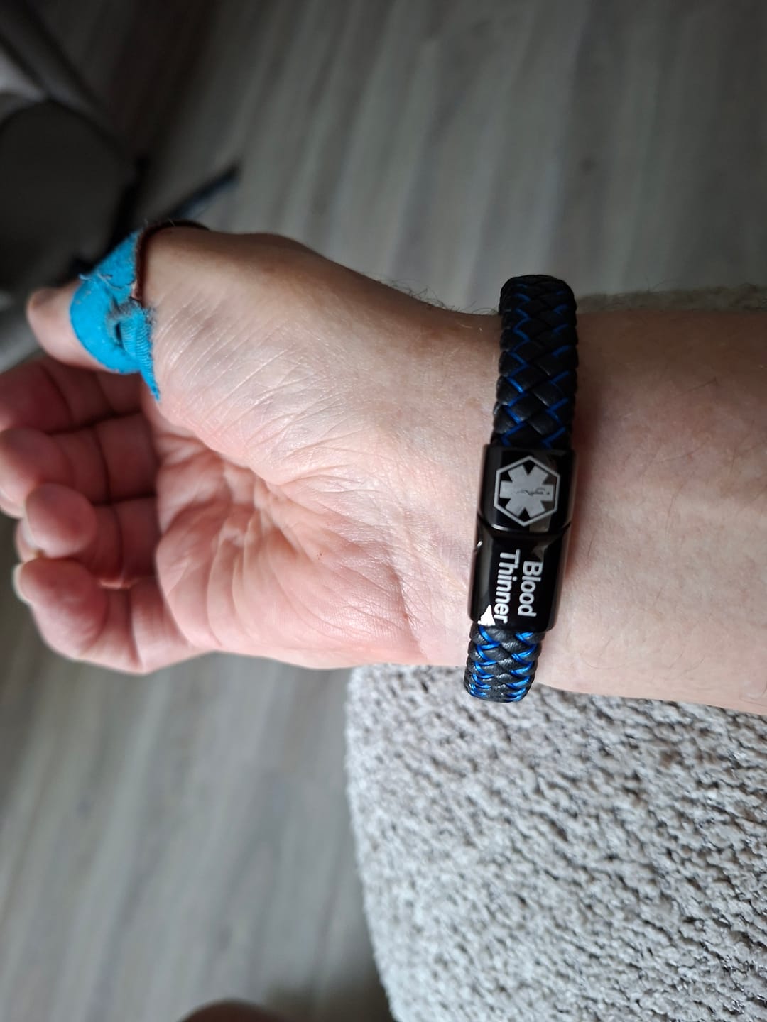 Customer photo review of Medische Waarschuwingsarmband