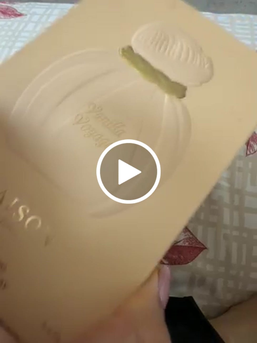 Customer video review of VANILLA VOYAGE