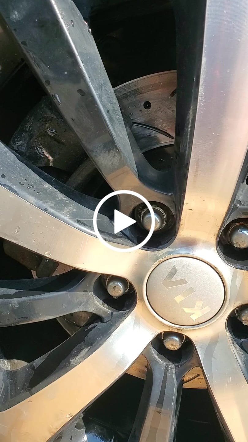 Customer video review of [Avant et Arrière] Disque et plaquette de frein pour Kia Sorento Hyundai Santa Fe Sport KDC-100469