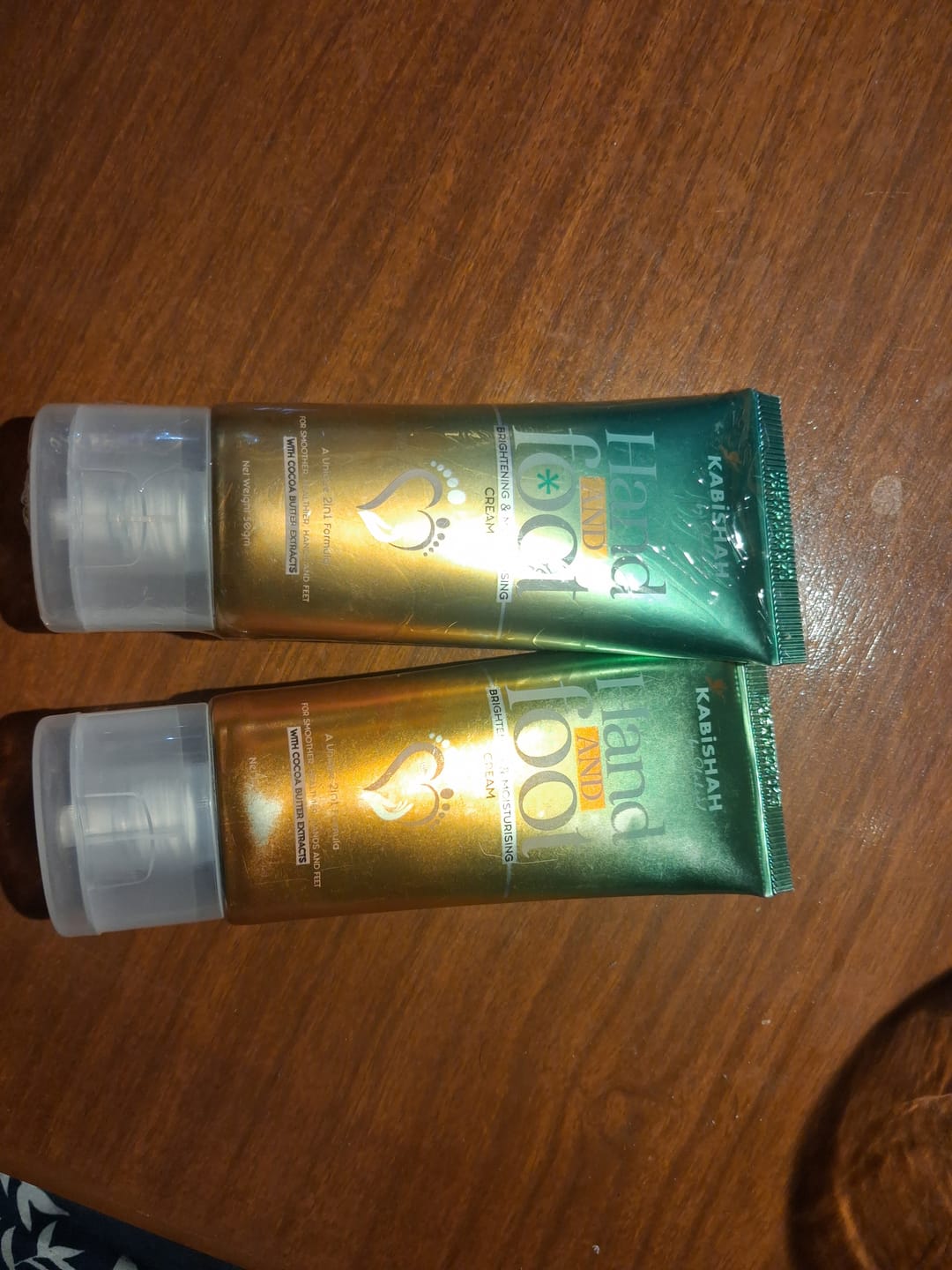 Customer photo review of Hand & foot Brightening and Moisturizing Cream
