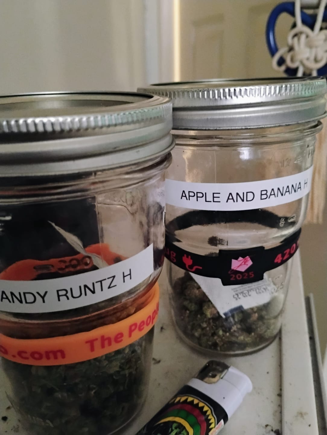 Customer photo review of Maui Wowie - Minis - 28 Grams - Sativa