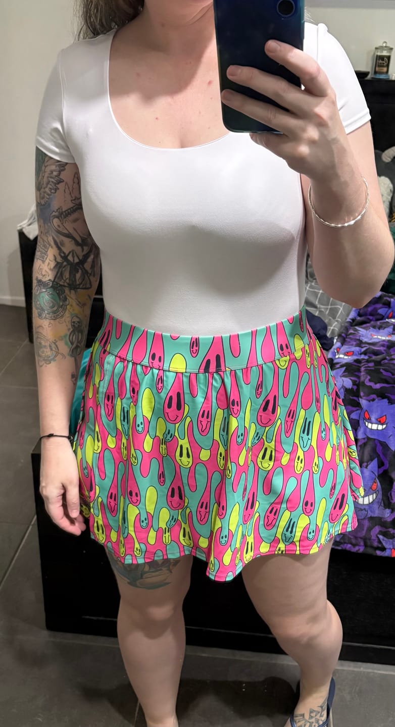 Customer photo review of Trip Drip Buckle Skort