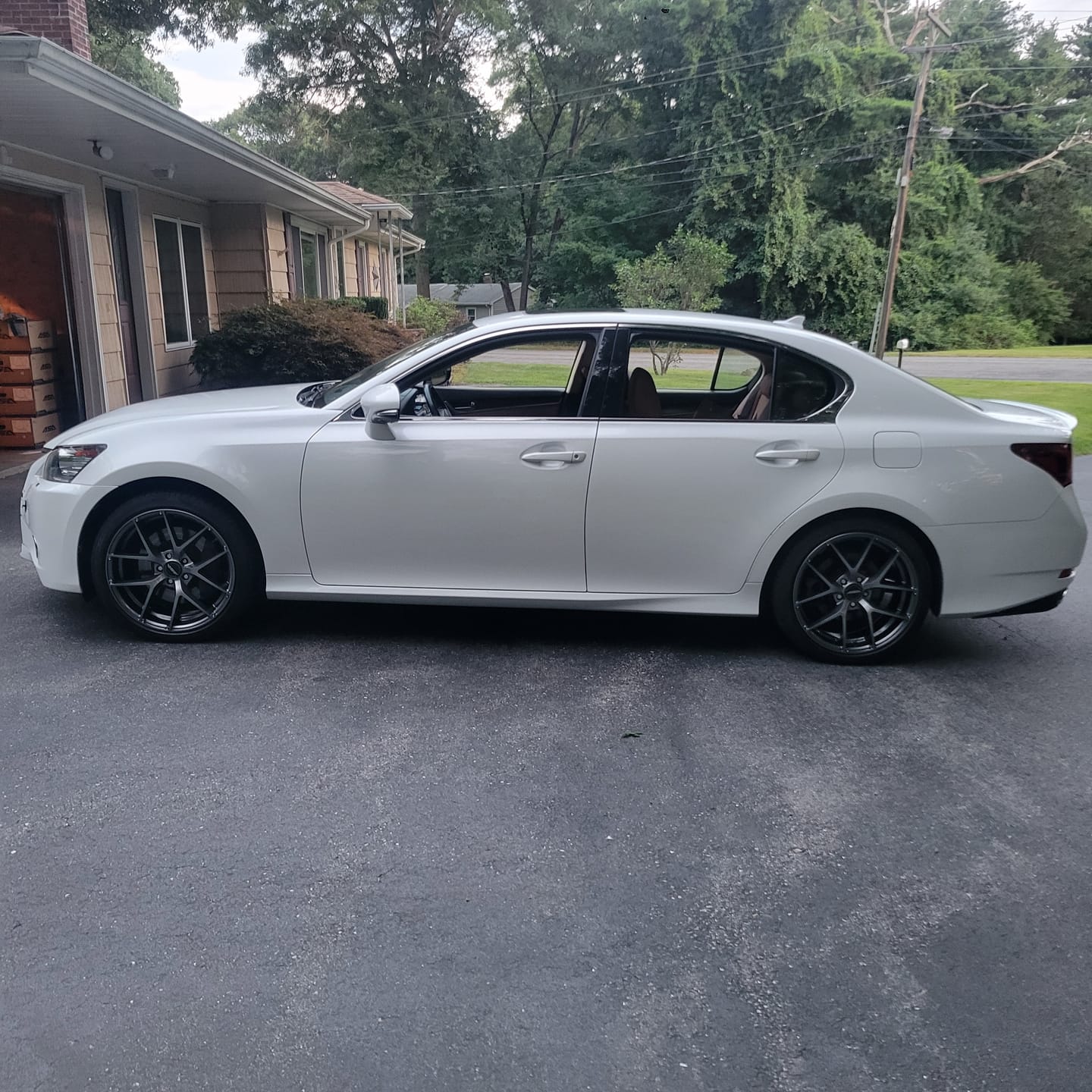 Customer photo review of Vehicle Spray Wax Replacement (Foam-on/Rinse-Off Coating)