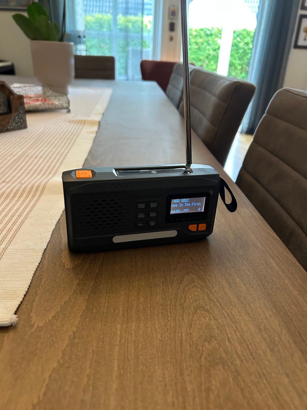 Customer photo review of Nødradio – DAB/DAB+ med 4 500 mAh powerbank