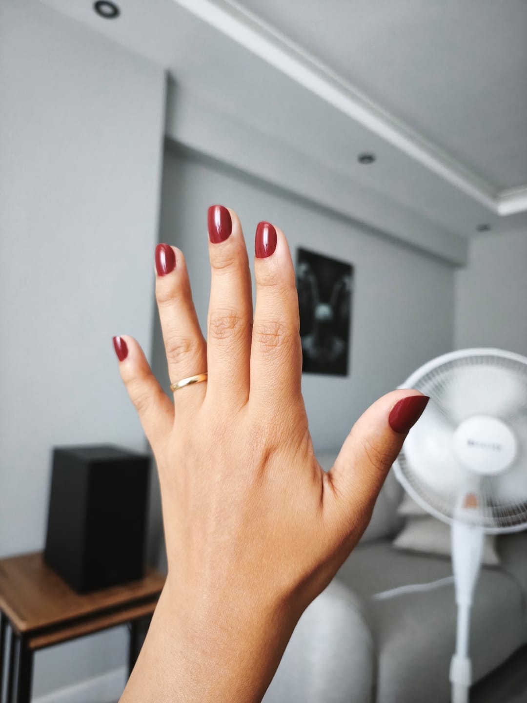 Customer photo review of Red Temptation - XS Squoval - 30 Adet Takma Tırnak