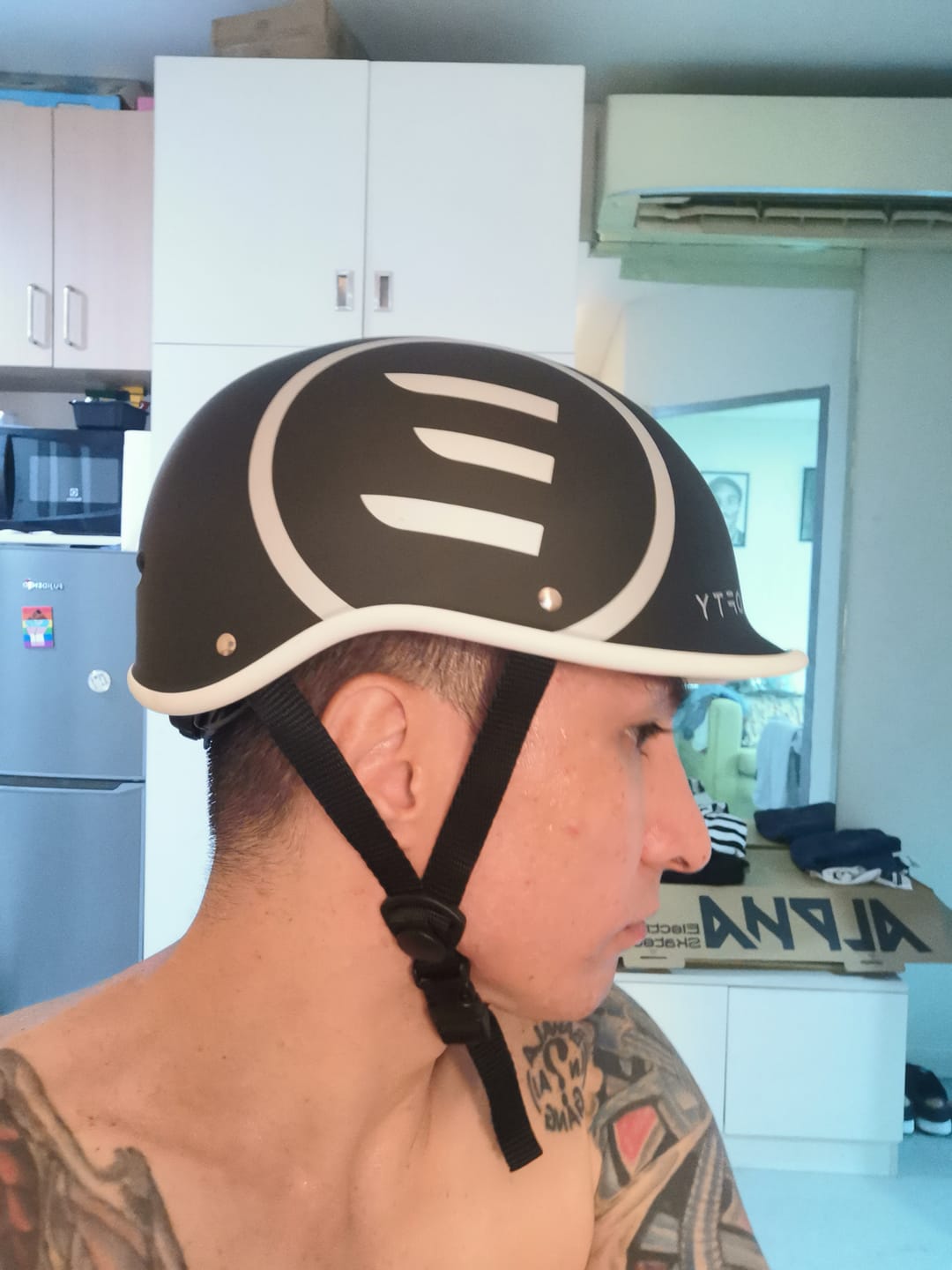 Customer photo review of Elofty® Helmet