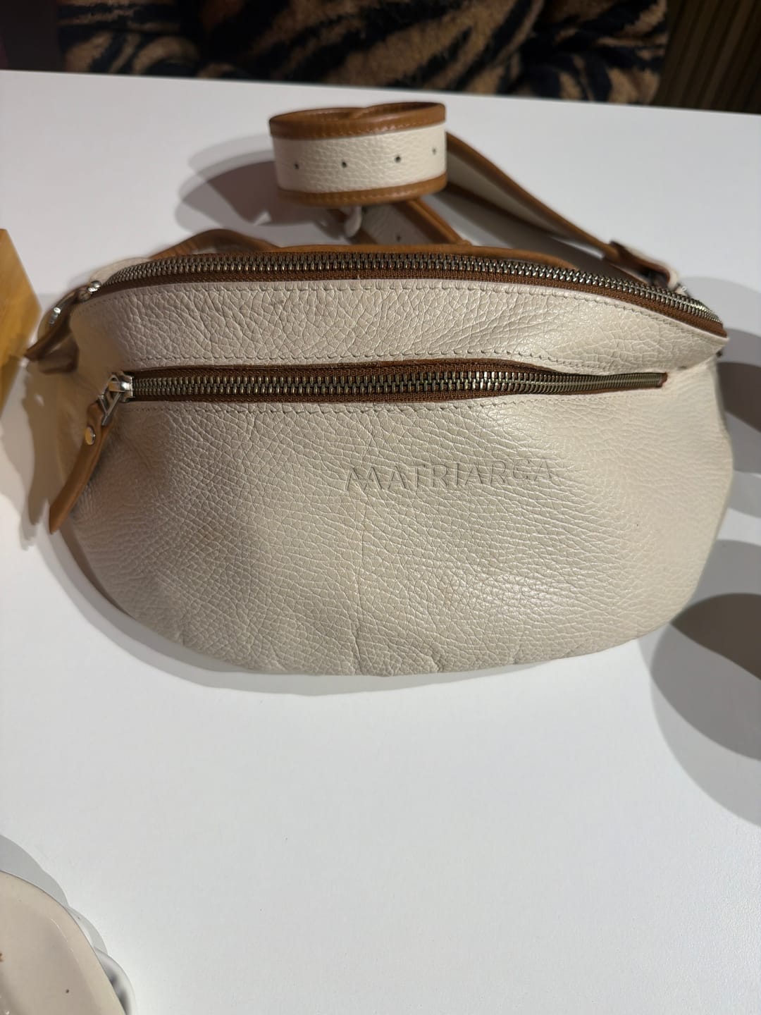 Customer photo review of Cartera Zoe  Camel