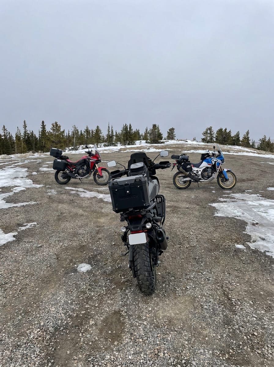 Customer photo review of 38L - Apex XL Harley Pan America RA1250/S Aluminum Top Case Black