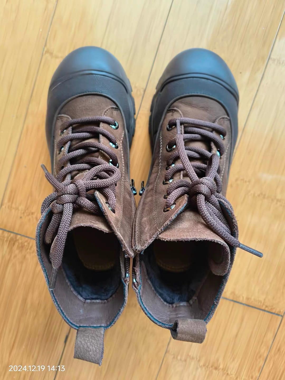 Customer photo review of Comfortable Casual Wide Toe Platform Boots for Women