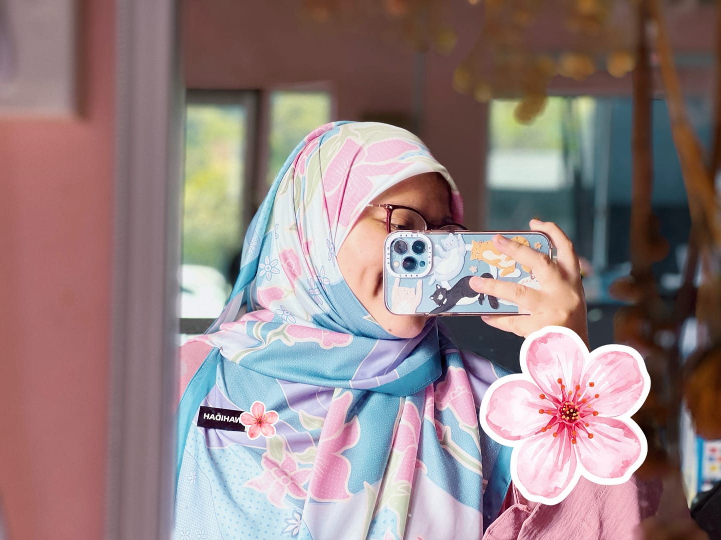 Customer photo review of Batik Square (Pulang)