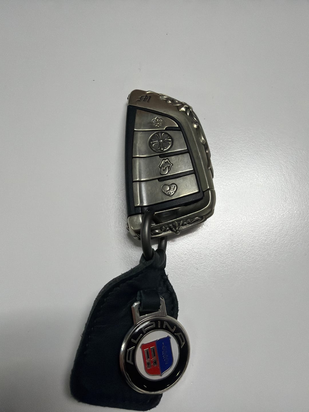 Customer photo review of BMW Handcrafted Silver Key Case [Slim Edge, Button Covered]