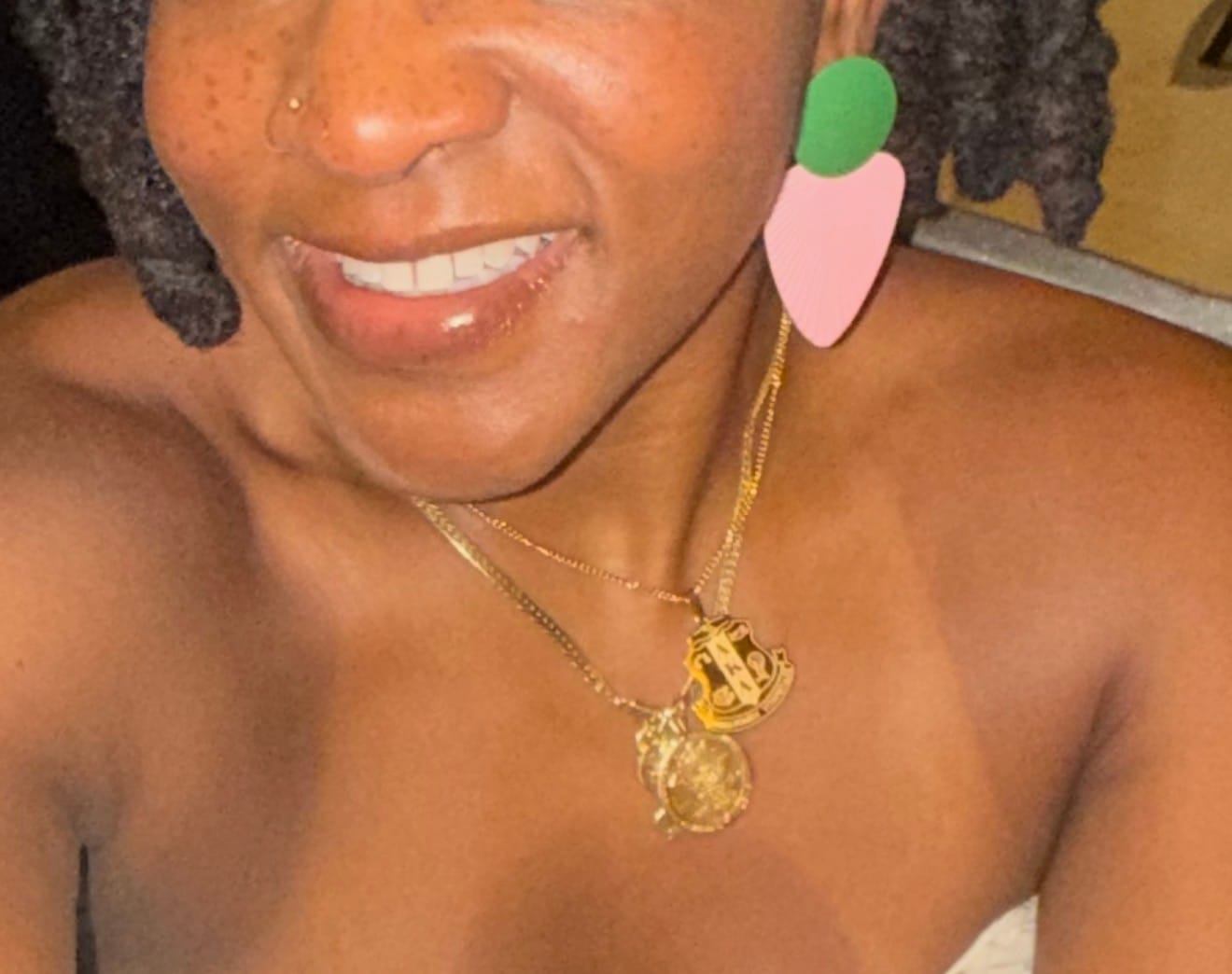 Customer photo review of Alpha Kappa Alpha Sorority Inc. Shield Pendant Necklace