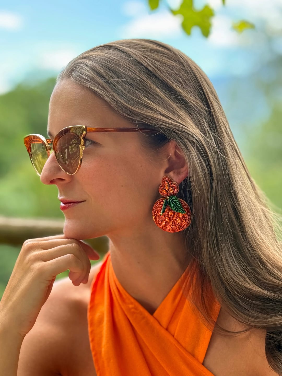 Customer photo review of Auffällige SoutacheOhrringe als Orange