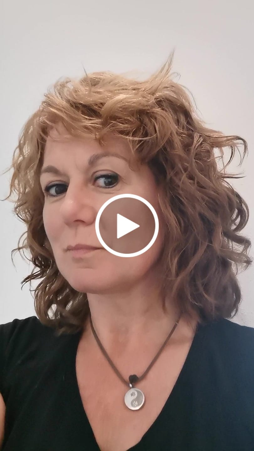 Customer video review of Rosalique Gift Set
