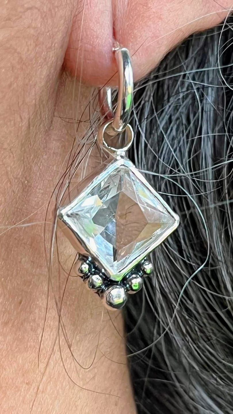 Customer photo review of Aros Prisma - Varias piedras