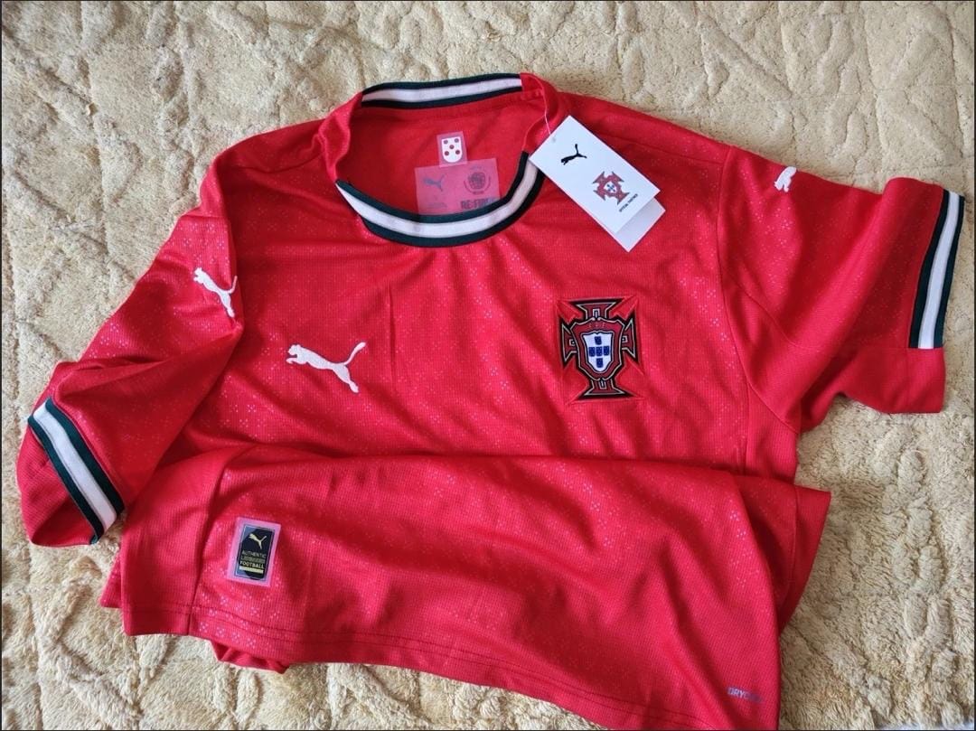 Customer photo review of Camisola Seleção Portugal I 25/26