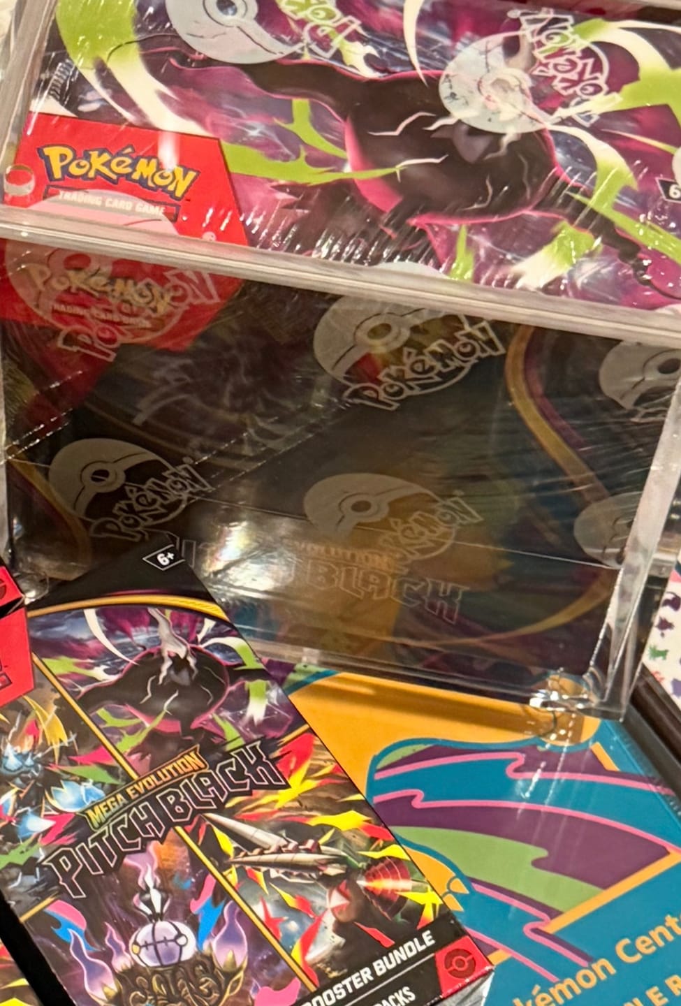 Customer photo review of (PRE ORDER) Pitch Black Booster Box