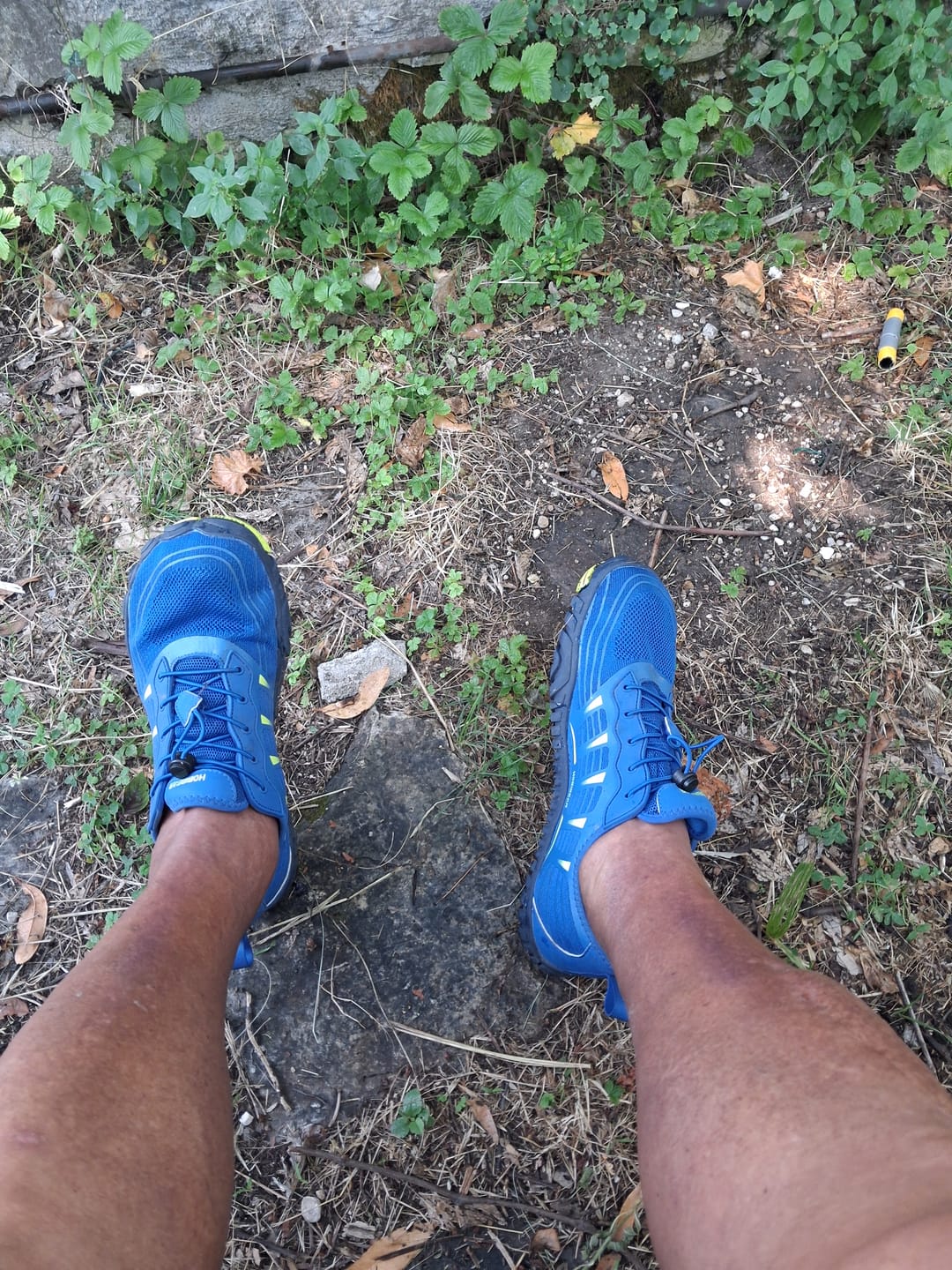 Customer photo review of WolfPaw - Scarpe Barefoot