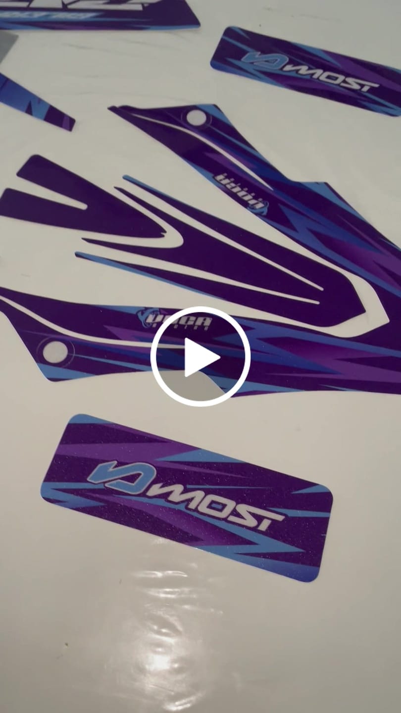 Customer video review of Kit déco 100% personnalisable 50cc