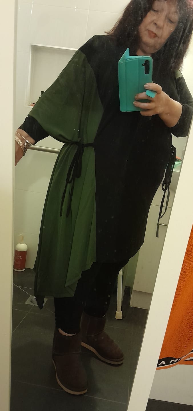 Customer photo review of Cindy Top in Khaki