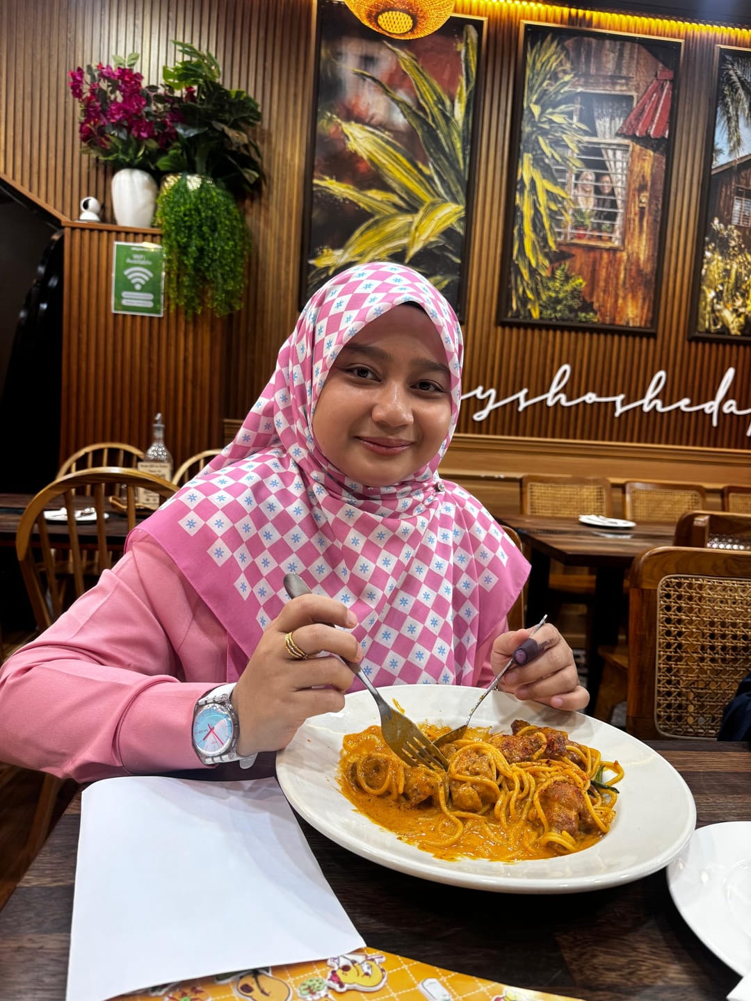 Customer photo review of Monogram Square (Pink)