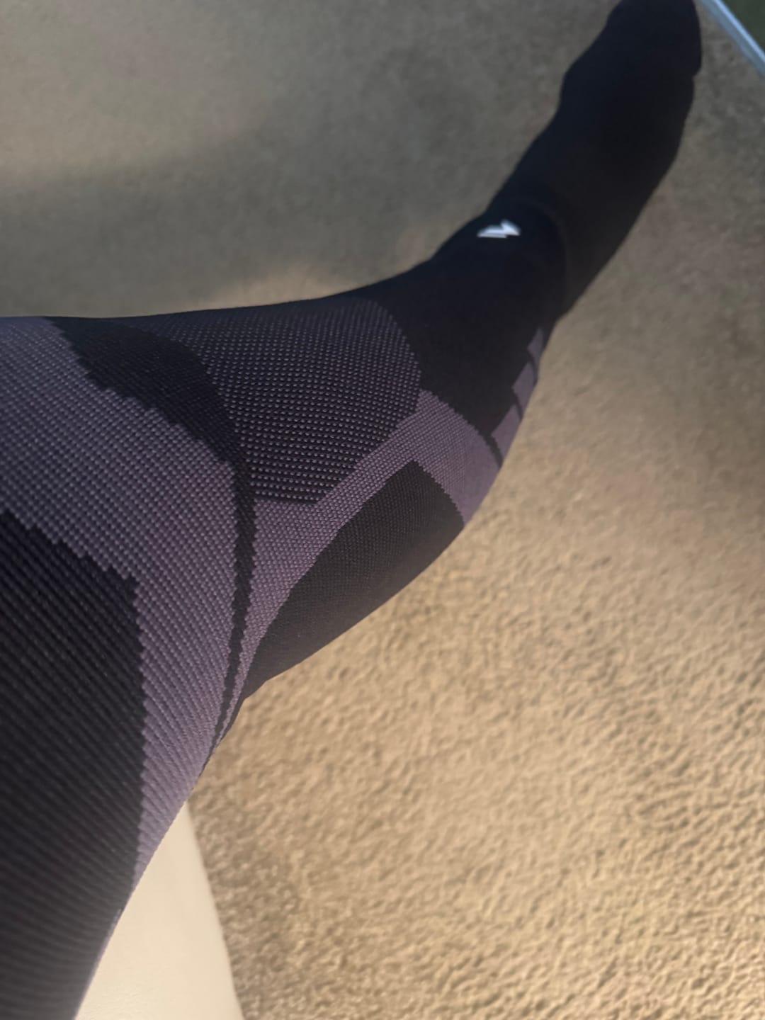 Customer photo review of Compression Sleeves V2 for Knees and Legs